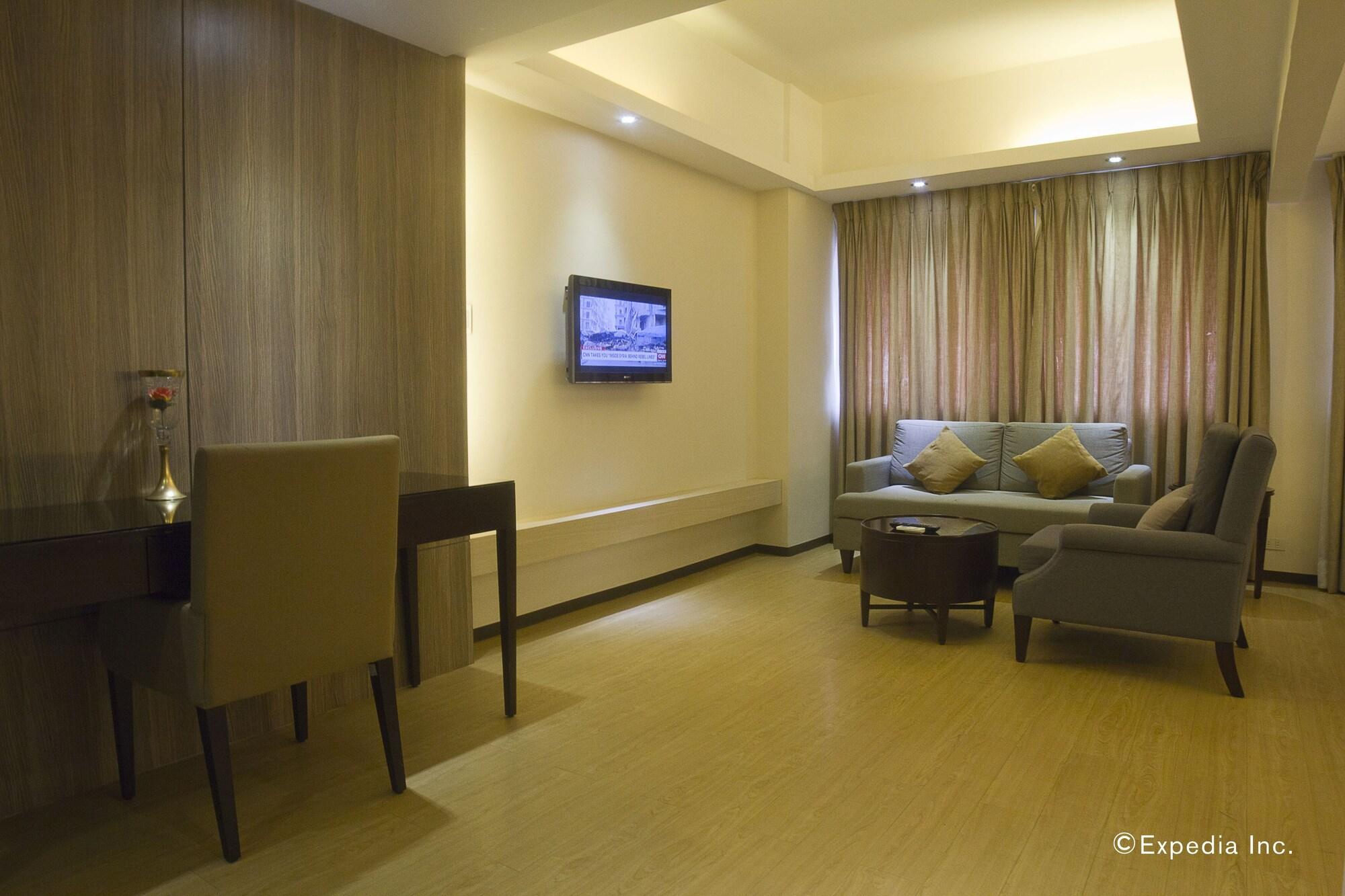 קואזון סיטי Imperial Palace Suites מראה חיצוני תמונה
