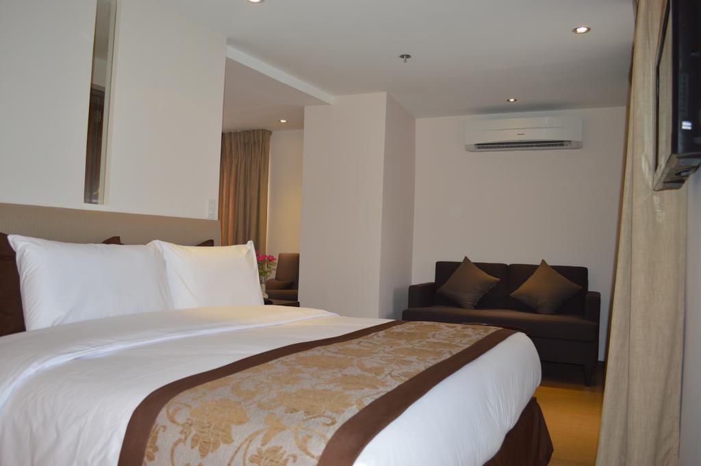 קואזון סיטי Imperial Palace Suites מראה חיצוני תמונה