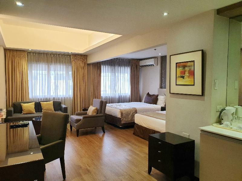 קואזון סיטי Imperial Palace Suites מראה חיצוני תמונה