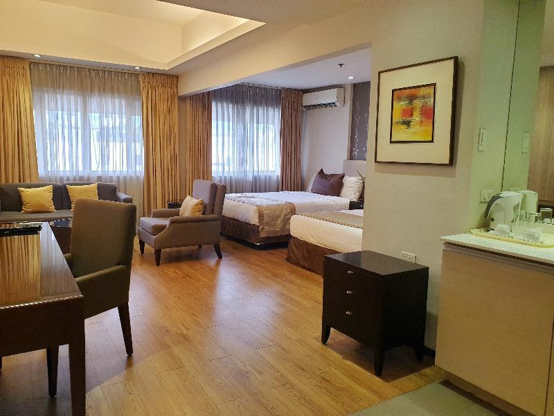 קואזון סיטי Imperial Palace Suites מראה חיצוני תמונה
